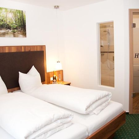Hotel Hutzenthaler Bruckberg المظهر الخارجي الصورة